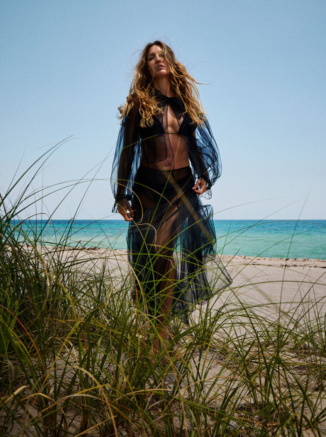 Gisele Bündchen Vogue France June July 2025